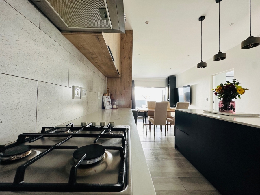 3 Bedroom Property for Sale in Sandown Western Cape